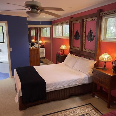 איגל הייאטס Tambaridge Bed & Breakfast מראה חיצוני תמונה